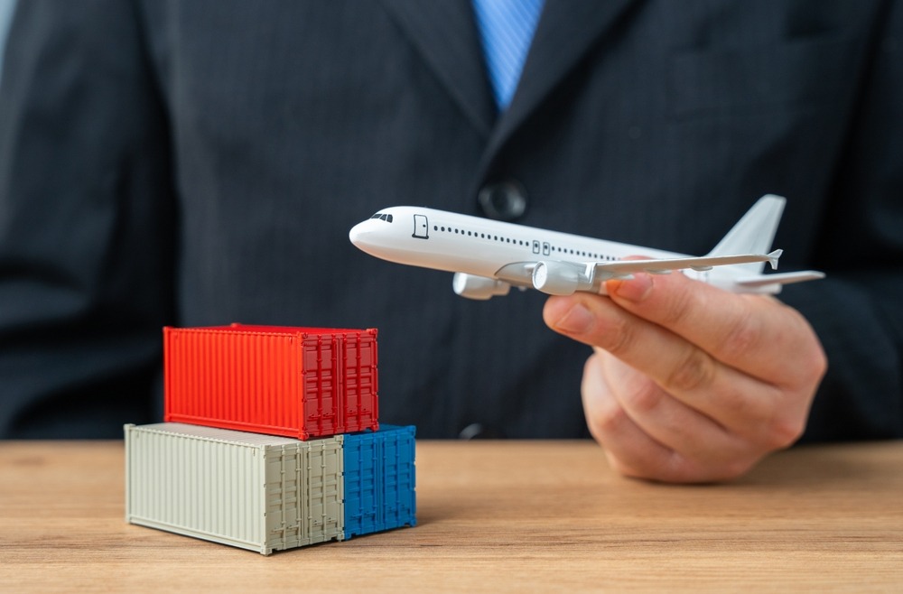 7 Proven Air Freight Solutions to Speed Up Global Deliveries